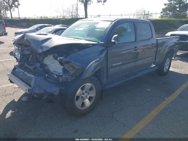 3TMKU4HN7FM043793 Toyota Tacoma Prerunner V6
