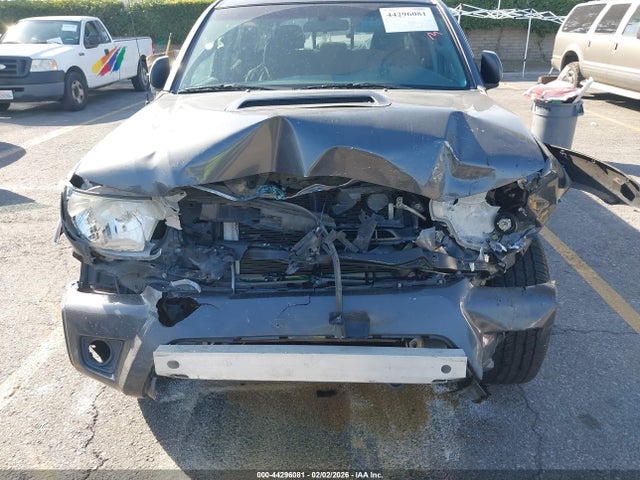3TMKU4HN7FM043793 Toyota Tacoma Prerunner V6