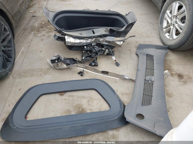 2023 Tesla Model Y Rwd მანქანა იყიდება აუქციონზე, vin: 7SAYGDED8PF960702, აუქციონის ნომერი: 44296105
