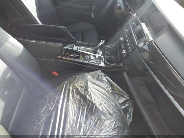 2012 BMW 528I WBAXG5C53CDX05917 Photo 4