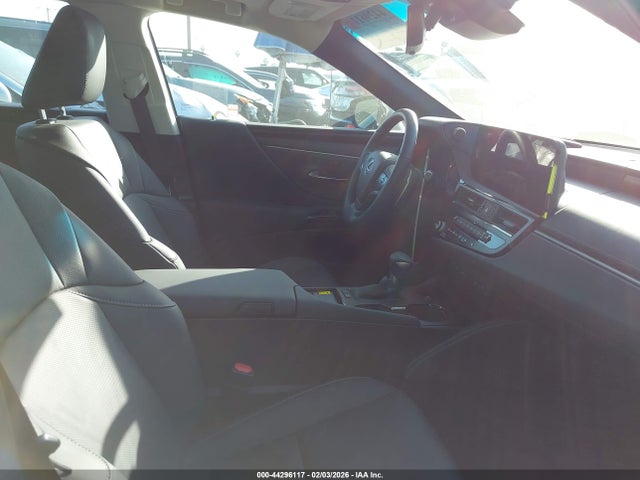 Продажа на аукционе авто 2025 Lexus Es 300h, vin: 58ADA1C16SU075617, номер лота: 44296117