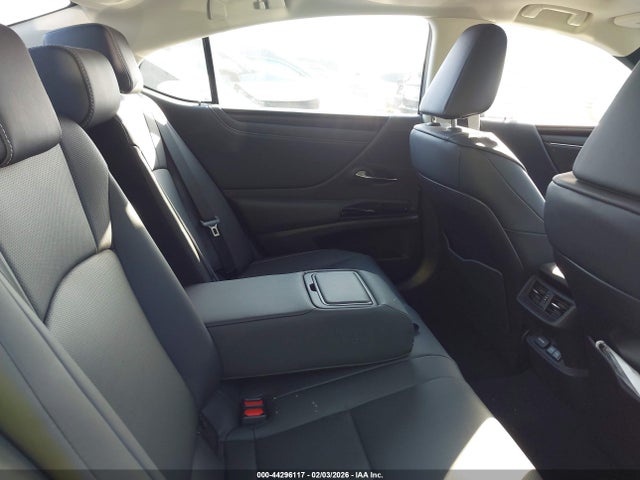 Продажа на аукционе авто 2025 Lexus Es 300h, vin: 58ADA1C16SU075617, номер лота: 44296117