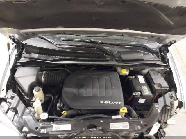 44296122 :رقم المزاد ، 2C4RC1CG0CR194519 vin ، 2012 Chrysler Town & Country Touring-l مزاد بيع