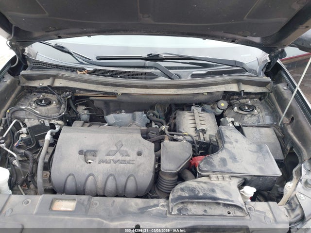 2018 MITSUBISHI OUTLANDER JA4AD3A37JZ004847 Photo 9