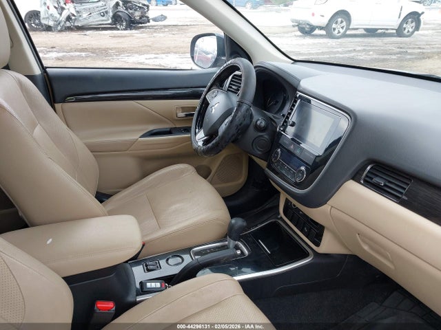 2018 MITSUBISHI OUTLANDER JA4AD3A37JZ004847 Photo 4