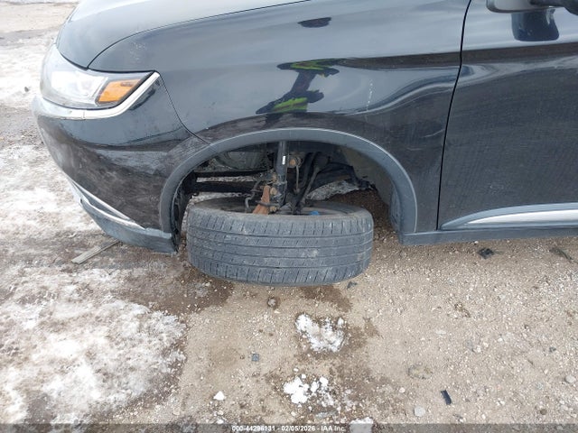 2018 MITSUBISHI OUTLANDER JA4AD3A37JZ004847 Photo 5