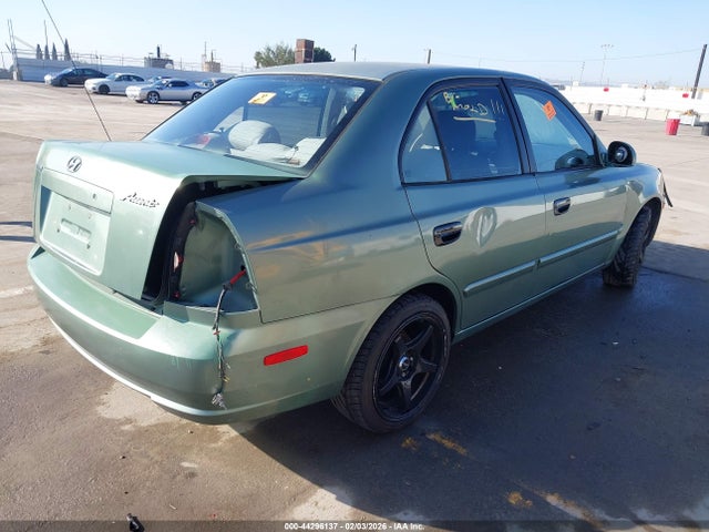 44296137 :رقم المزاد ، KMHCG45C65U605896 vin ، 2005 Hyundai Accent Gls مزاد بيع