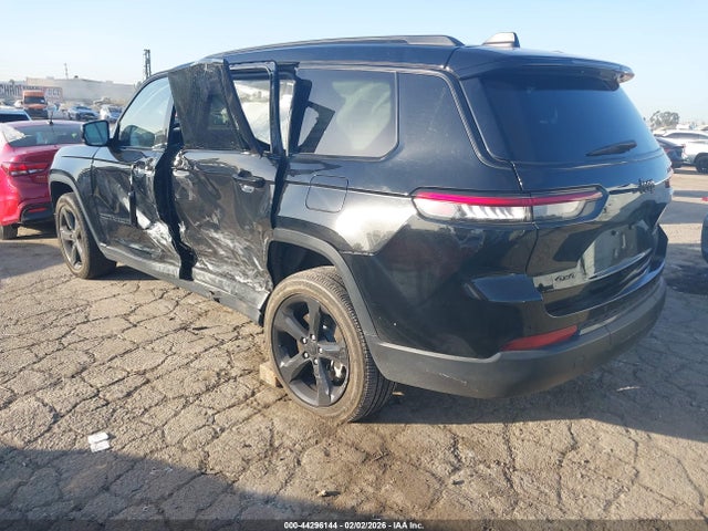 44296144 :رقم المزاد ، 1C4RJKAG8P8835156 vin ، 2023 Jeep Grand Cherokee L Altitude 4x4 مزاد بيع