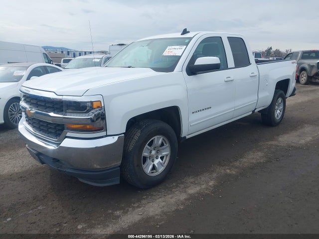 1GCVKREH5JZ294141 Chevrolet Silverado 1500 1lt
