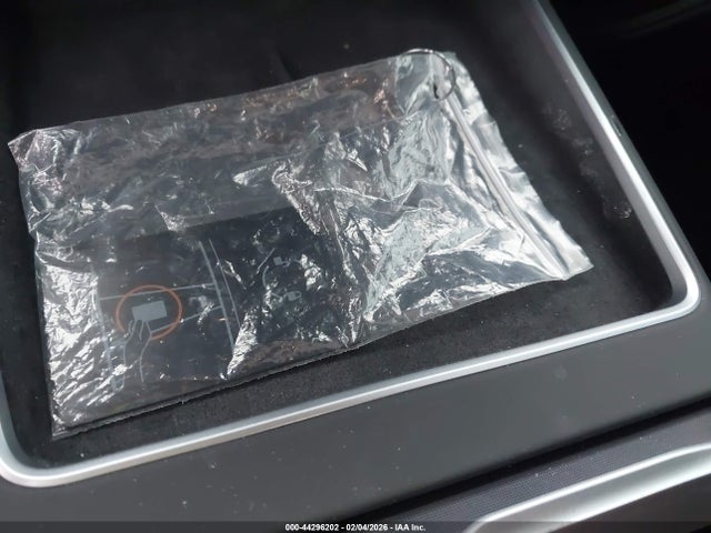 2026 TESLA MODEL Y 7SAYGDEE1TA587485 Photo 10