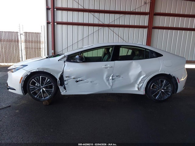 Toyota PRIUS XLE 2023 JTDACAAU1P3000424 Image 14