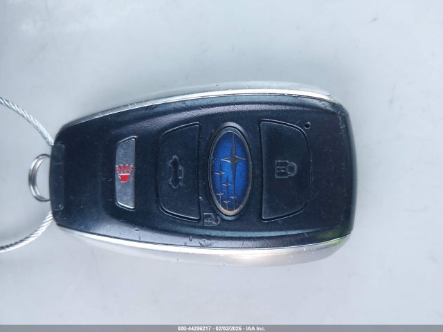 4S4WMACD8K3425076 Subaru Ascent Premium