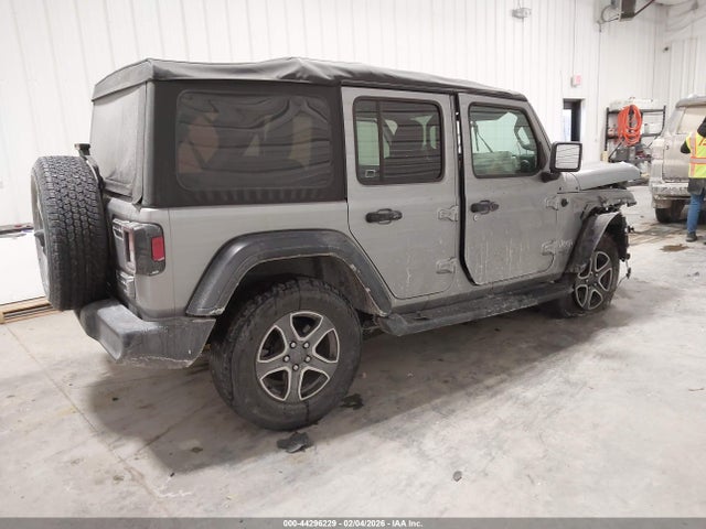 2020 JEEP WRANGLER UNLIMITED 1C4HJXDG1LW155979 Photo 3