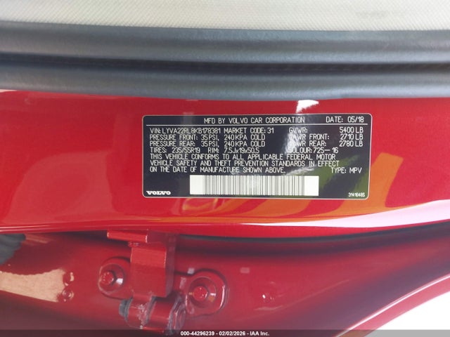 2019 VOLVO XC60 LYVA22RL8KB178381 Photo 8