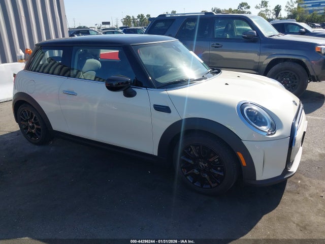 2022 MINI HARDTOP WMW33DH07N2R59369