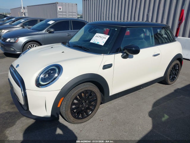 2022 MINI HARDTOP WMW33DH07N2R59369 Photo 1