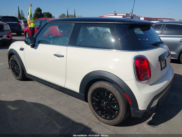 2022 MINI HARDTOP WMW33DH07N2R59369 Photo 2