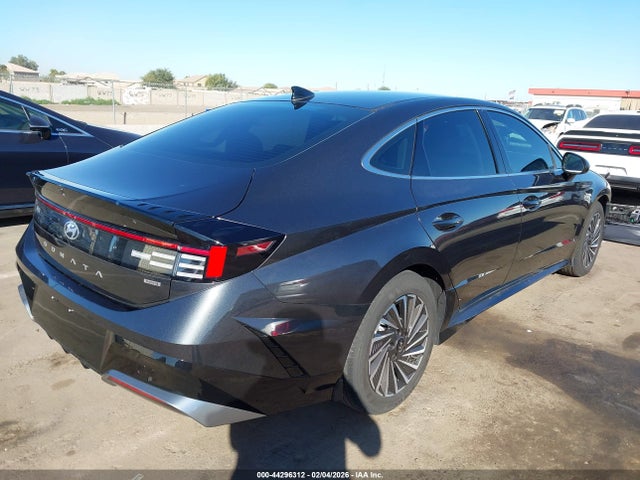 KMHL34JJ4SA107385 Hyundai Sonata Hybrid Sel