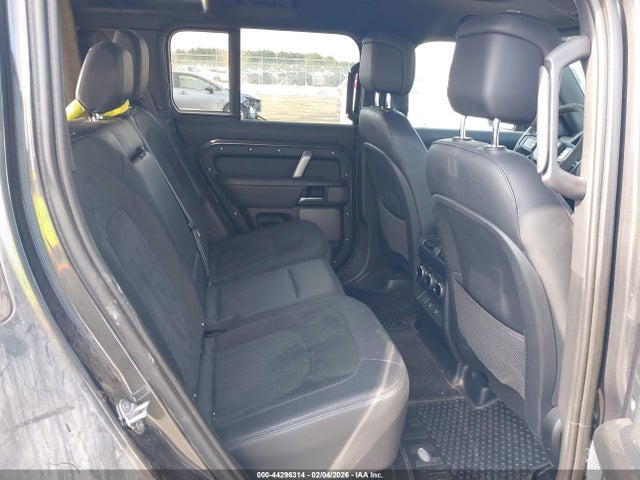 SALEWEEE4P2124382 Land Rover Defender 110 Carpathian Edition/110 V8