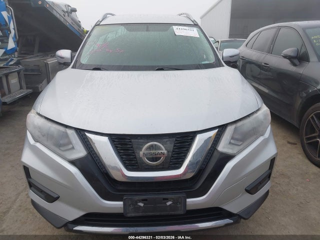 Nissan ROGUE SV 2017 JN8AT2MVXHW283680 Image 12