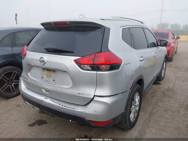 Nissan ROGUE SV 2017 JN8AT2MVXHW283680 Image 4