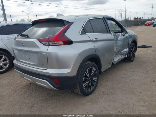 2026 MITSUBISHI ECLIPSE CROSS JA4ATWAA6TZ007339 Photo 3