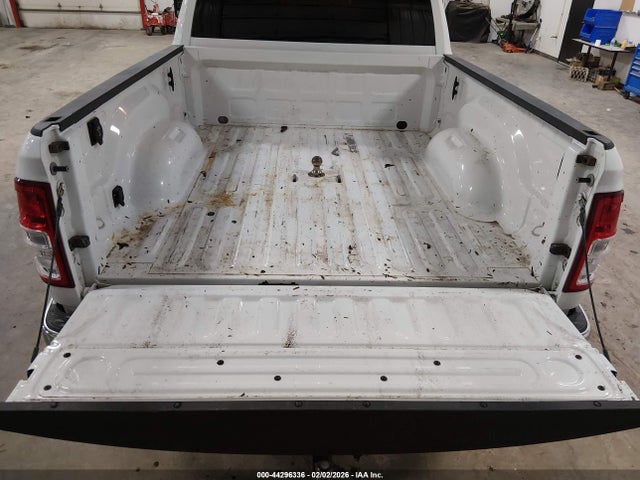 Продаж на аукціоні авто 2024 Ram 2500 Tradesman  4x4 6'4 Box, vin: 3C6UR5CL1RG223769, номер лоту: 44296336