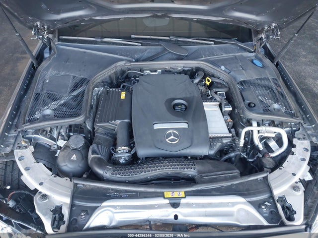 44296346 :رقم المزاد ، WDDWJ4KB3JF670093 vin ، 2018 Mercedes-benz C 300 4matic مزاد بيع