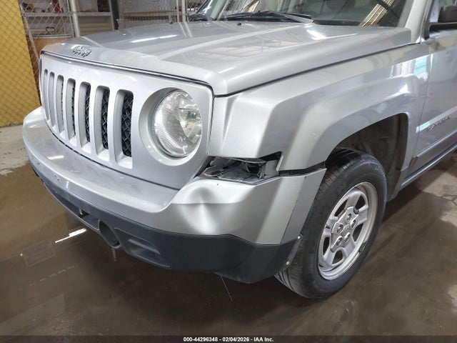 1C4NJRBB3GD757547 Jeep Patriot Sport