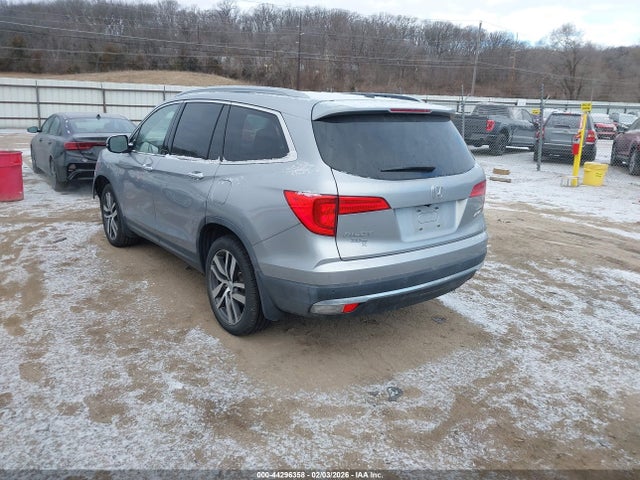 5FNYF6H92GB117145 Honda Pilot Touring