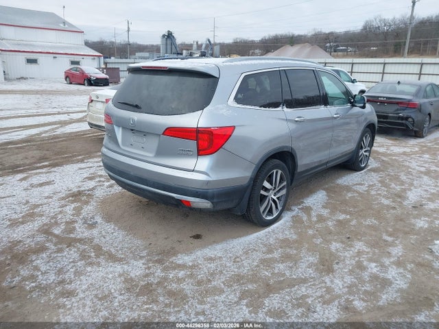5FNYF6H92GB117145 Honda Pilot Touring