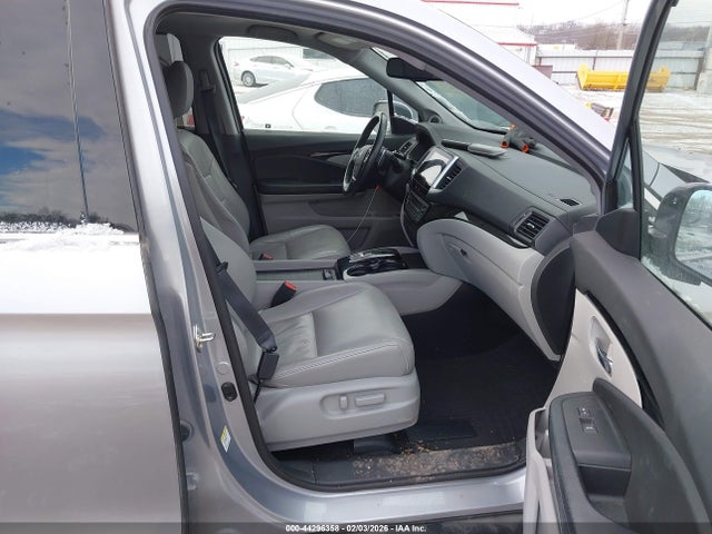 5FNYF6H92GB117145 Honda Pilot Touring