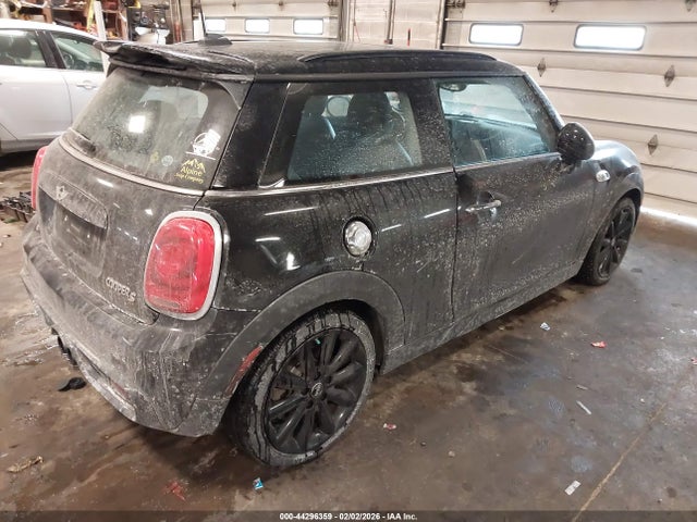2015 MINI HARDTOP WMWXP7C5XF2A59645 Photo 3