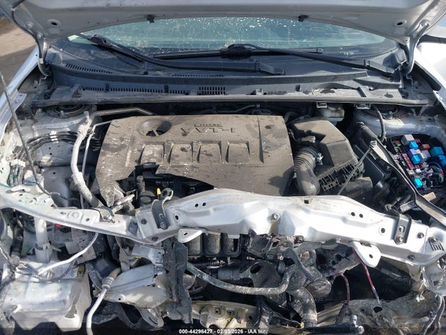 5YFBURHE9KP937780 Toyota COROLLA LE