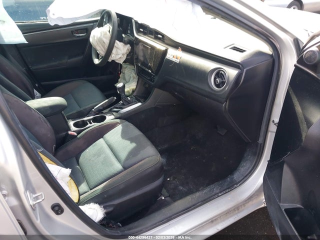 5YFBURHE9KP937780 Toyota COROLLA LE