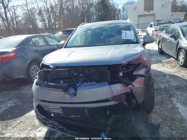 44296429 :رقم المزاد ، 3VVVC7B2XSM010587 vin ، 2025 Volkswagen Taos 1.5t Se مزاد بيع