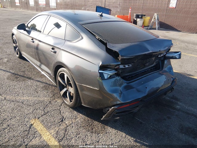 2024 AUDI A5 SPORTBACK WAUFACF57RA096421 Photo 2