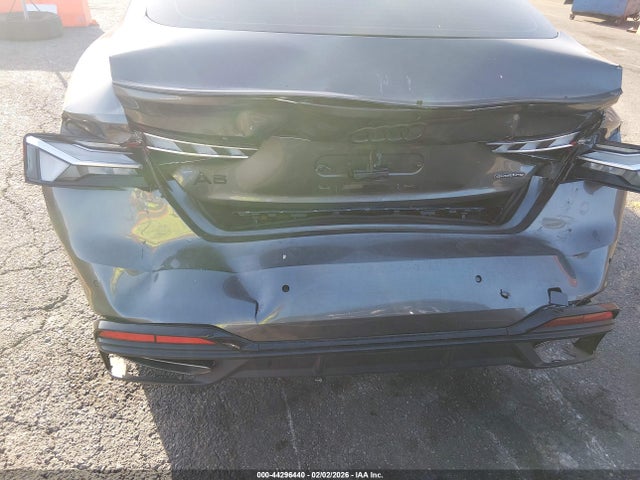 2024 AUDI A5 SPORTBACK WAUFACF57RA096421 Photo 5