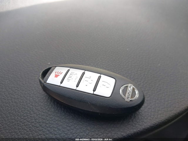 3N1AB7AP6JL657783 Nissan SENTRA SV