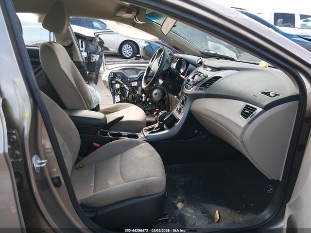 2015 HYUNDAI ELANTRA 5NPDH4AE1FH647708 Photo 4