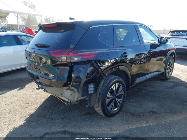 JN8BT3BA7PW437089 Nissan Rogue Sv Fwd
