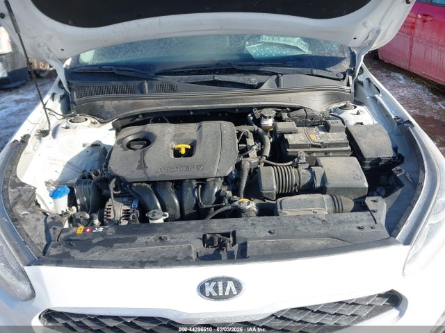 44296510 :رقم المزاد ، 3KPF24AD4ME411086 vin ، 2021 Kia Forte Lxs مزاد بيع
