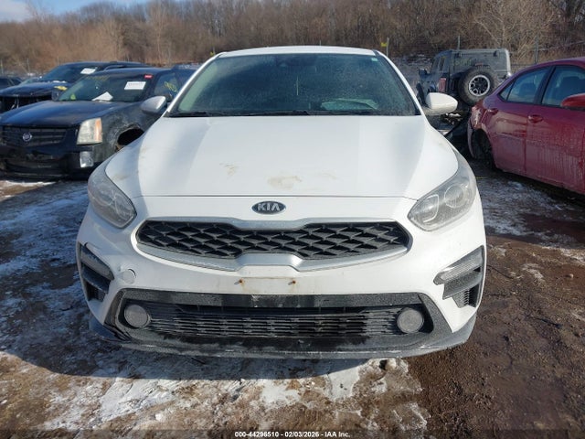 44296510 :رقم المزاد ، 3KPF24AD4ME411086 vin ، 2021 Kia Forte Lxs مزاد بيع
