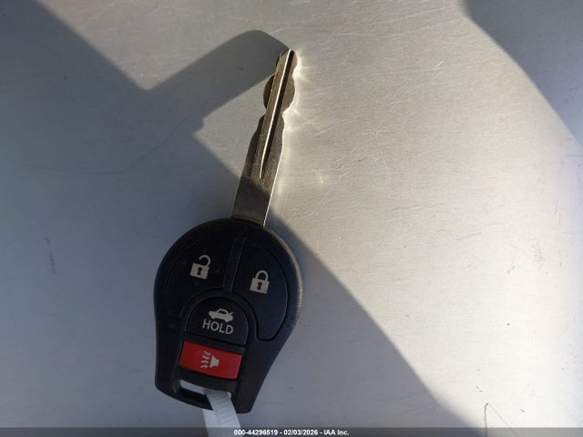 3N1CN7AP8HK419837 Nissan Versa 1.6 Sv