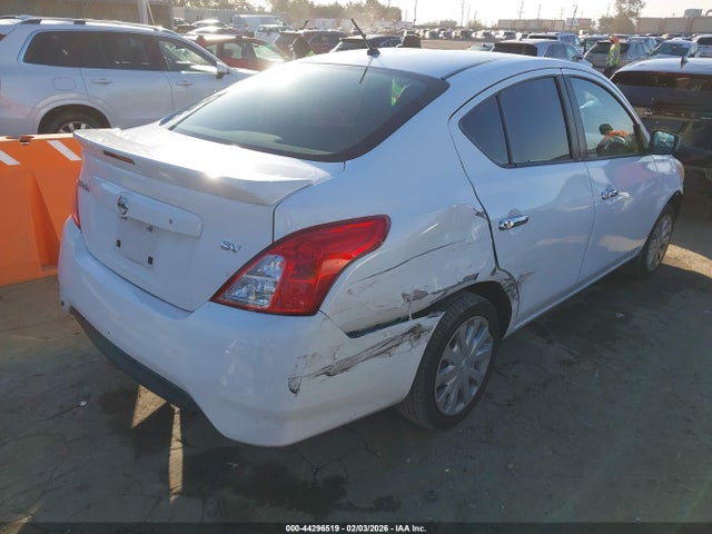 3N1CN7AP8HK419837 Nissan Versa 1.6 Sv