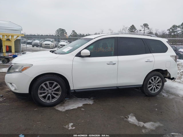 5N1AR2MNXGC668663 Nissan Pathfinder S