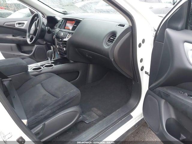 5N1AR2MNXGC668663 Nissan Pathfinder S