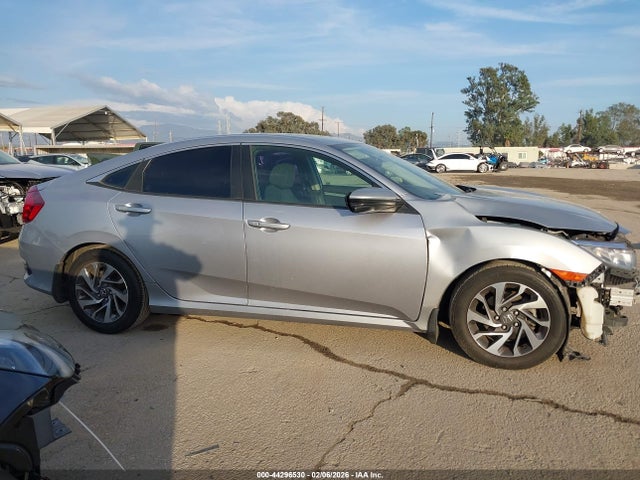 Honda CIVIC EX 2017 2HGFC2F72HH545465 Image 13