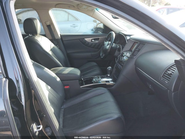2016 INFINITI QX70 JN8CS1MU6GM671111 Photo 4