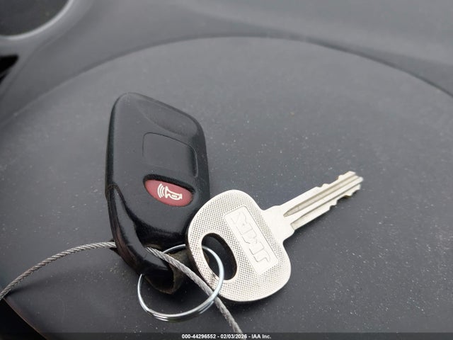 2010 KIA SOUL KNDJT2A21A7192335 Photo 10